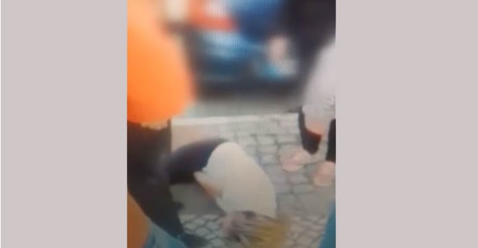Grávida de 9 meses é agredida na rua